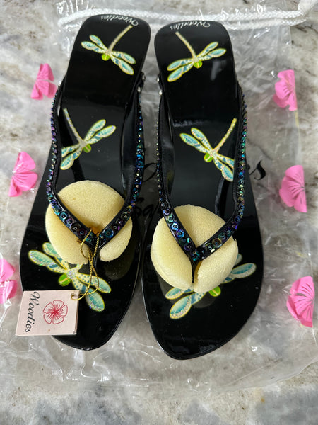 Black Dragon Fly Woodies Sandals